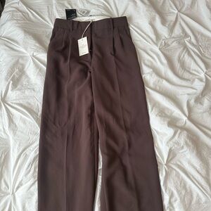 Aritzia Effortless Pants Trousers NWT